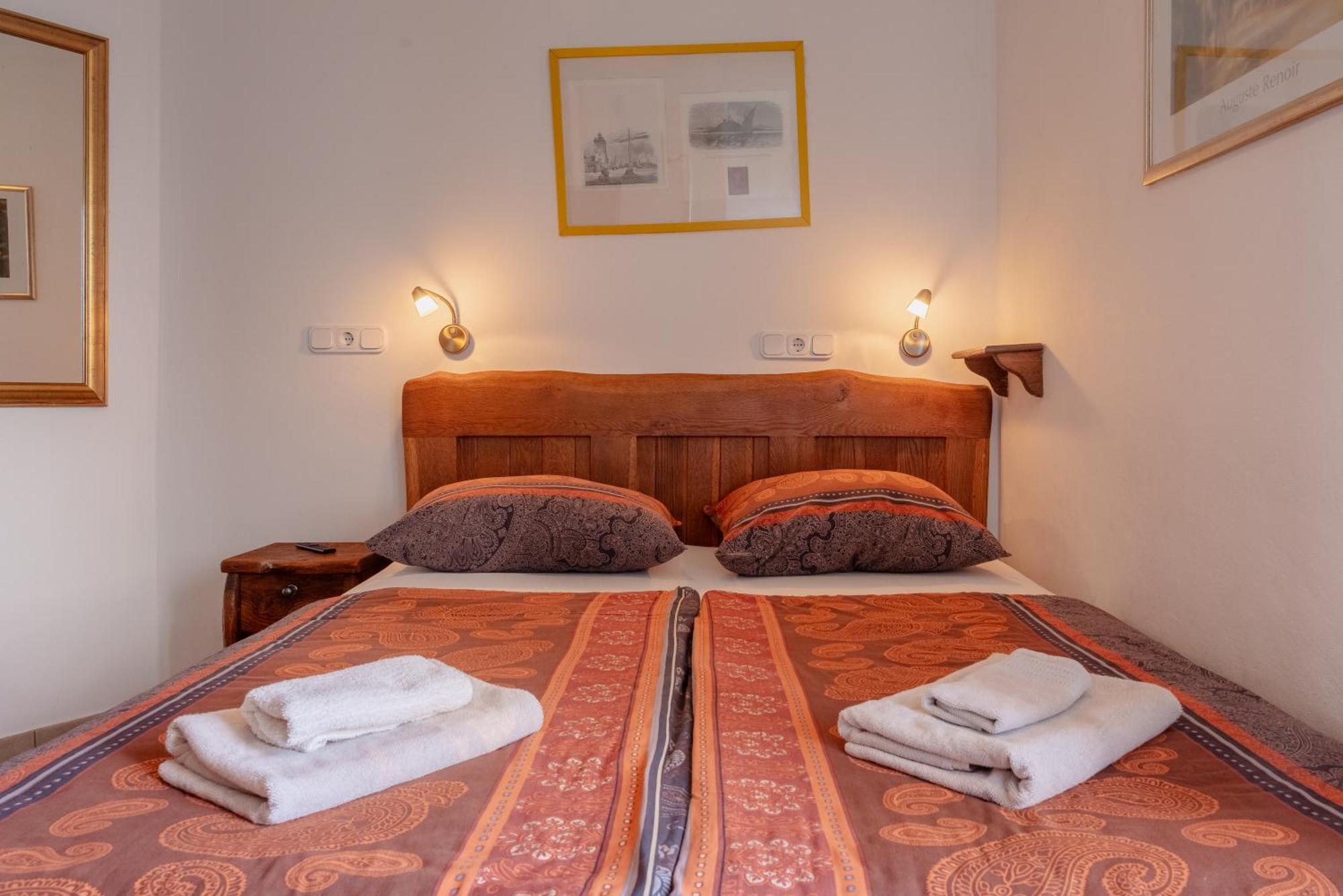 Apartments Hinterreiter Rovinj Exterior photo