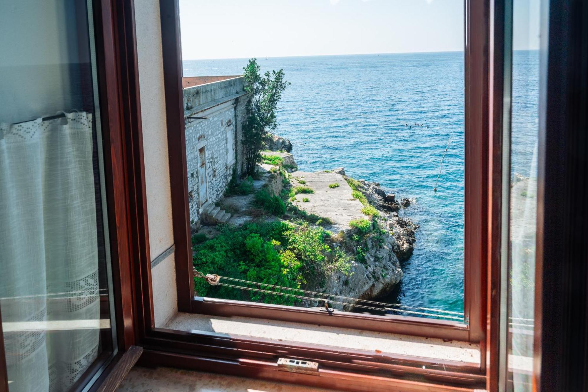 Apartments Hinterreiter Rovinj Exterior photo